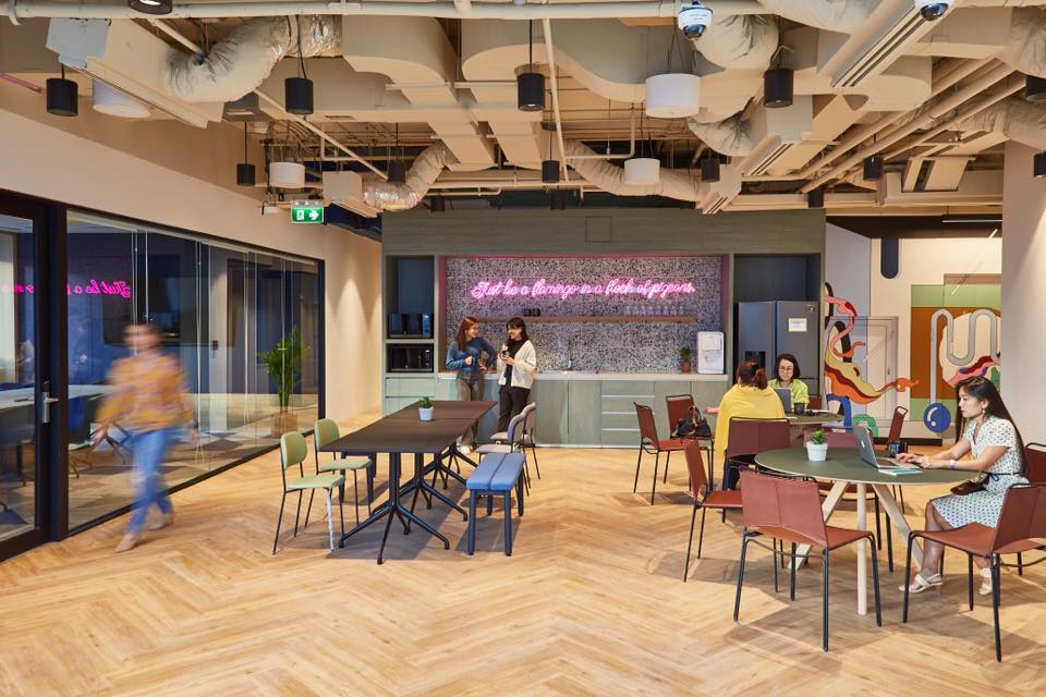 ให้เช่าสำนักงานสยาม จุฬา สามย่าน : ให้เช่า เซอร์วิส ออฟฟิศ Serviced Office พื้นที่สำหรับ 1 - 100 ท่าน ตกแต่งสวย พร้อมเข้าอยู่ อาคาร สามย่านมิตรทาวน์ ออฟฟิศ - Samyarn Mitrtown Office Building ใกล้รถไฟฟ้าใต้ดิน MRTสามย่าน ย่านปทุมวัน, สามย่าน, พระราม4, จุฬา, สีลม