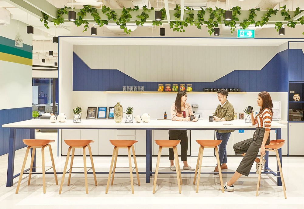 For RentOfficeWitthayu, Chidlom, Langsuan, Ploenchit : For Rent Serviced Office Amarin Plaza Office Building Fully-Furnished Starting for 1 - 100 Workstations (Rental Price starting from 9,000 THB/month) closed to BTS Chidlom, Rajprasong, Rajdamri, Pathumwan, Ploenchit, Lumpi