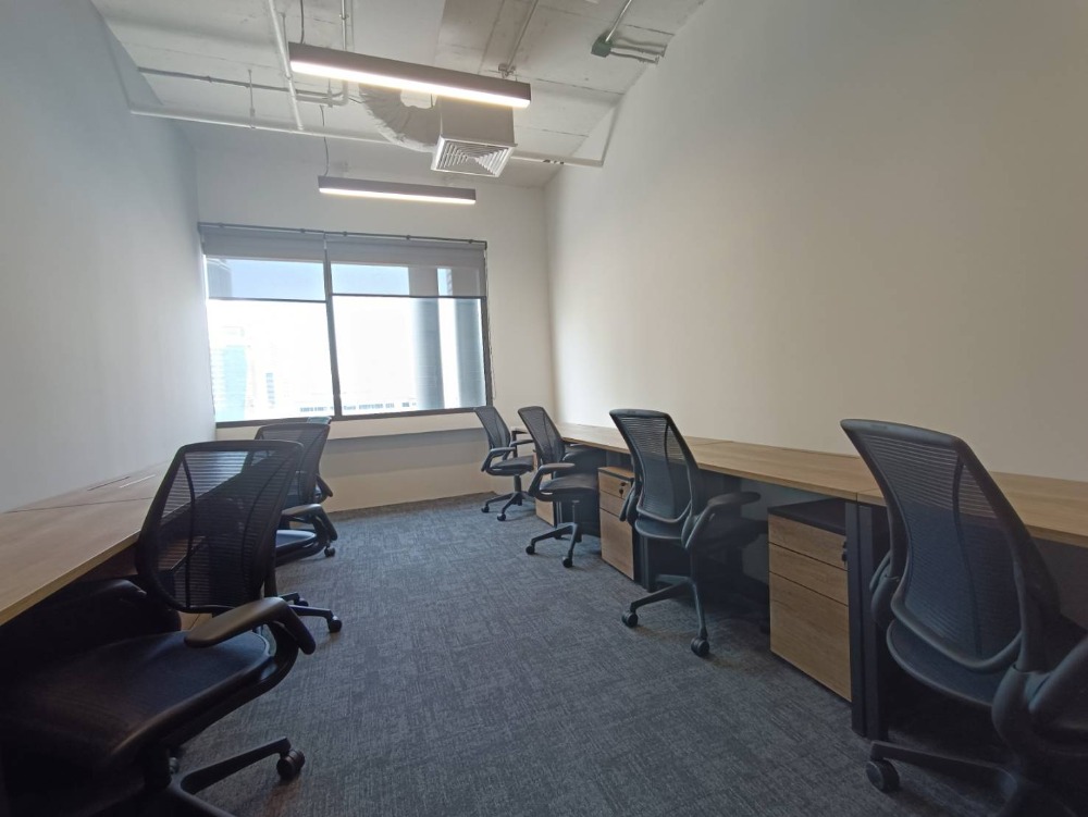 ให้เช่าสำนักงานสีลม ศาลาแดง บางรัก : เซอร์วิสออฟฟิศ พื้นที่สำนักงานให้เช่า สีลม ศาลาแดง Serviced Office พื้นที่เริ่มต้นสำหรับ 1 - 100 ท่าน ตกแต่งสวย พร้อมเข้าอยู่ อาคาร สีลม เอจ - Silom Edge Office Building ใกล้รถไฟฟ้า BTSศาลาแดง, MRTสีลม เริ่มต้น 9,000 บาท