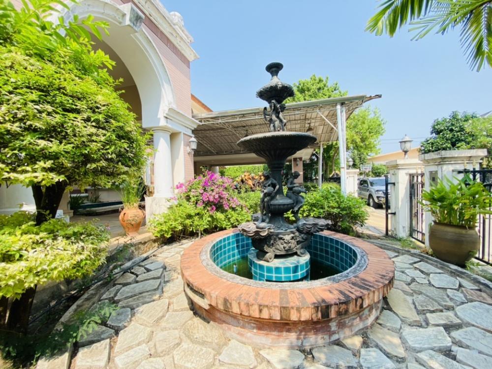 For SaleHouseLadkrabang, Suwannaphum Airport : For Sale 55 M Luxury house for sale, Ladawan Village, Sukhumvit 103, Chaloem Phrakiat Road, Prawet District, Bangkok