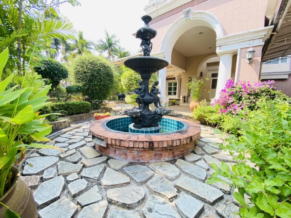 For SaleHouseLadkrabang, Suwannaphum Airport : For Sale 55 M Luxury house for sale, Ladawan Village, Sukhumvit 103, Chaloem Phrakiat Road, Prawet District, Bangkok