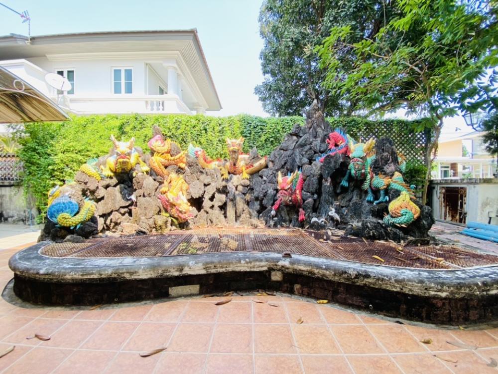 For SaleHouseLadkrabang, Suwannaphum Airport : For Sale 55 M Luxury house for sale, Ladawan Village, Sukhumvit 103, Chaloem Phrakiat Road, Prawet District, Bangkok