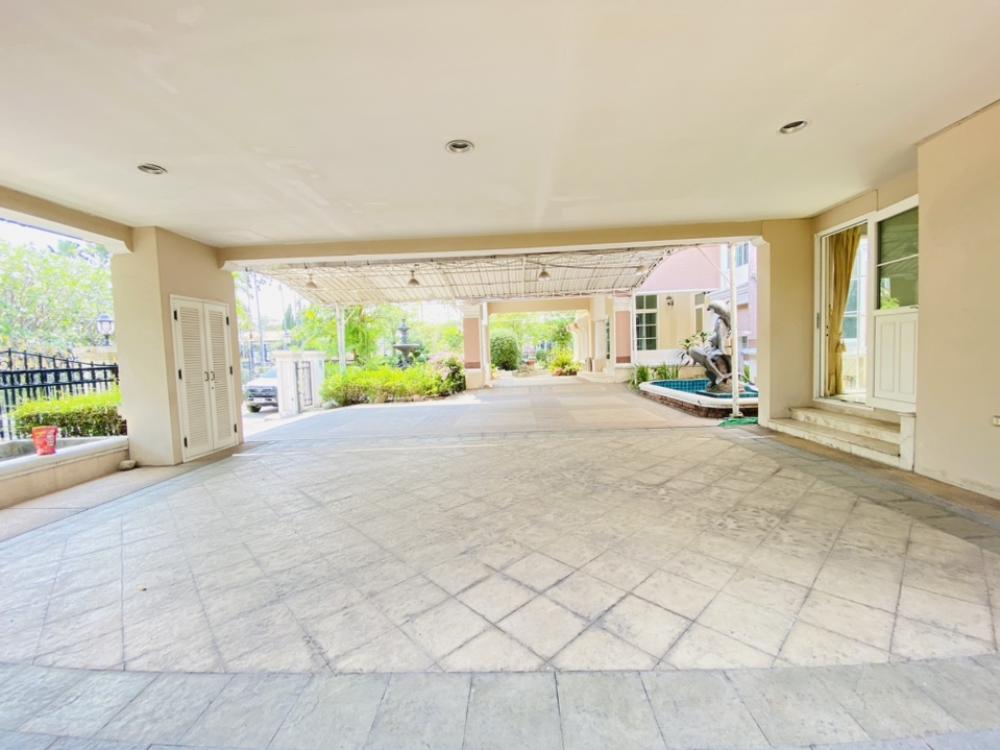 For SaleHouseLadkrabang, Suwannaphum Airport : For Sale 55 M Luxury house for sale, Ladawan Village, Sukhumvit 103, Chaloem Phrakiat Road, Prawet District, Bangkok