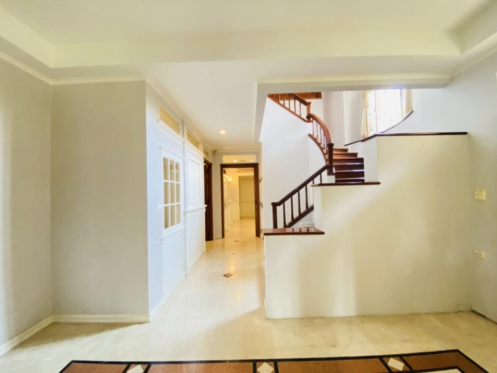 For SaleHouseLadkrabang, Suwannaphum Airport : For Sale 55 M Luxury house for sale, Ladawan Village, Sukhumvit 103, Chaloem Phrakiat Road, Prawet District, Bangkok