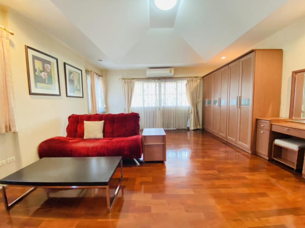 For SaleHouseLadkrabang, Suwannaphum Airport : For Sale 55 M Luxury house for sale, Ladawan Village, Sukhumvit 103, Chaloem Phrakiat Road, Prawet District, Bangkok