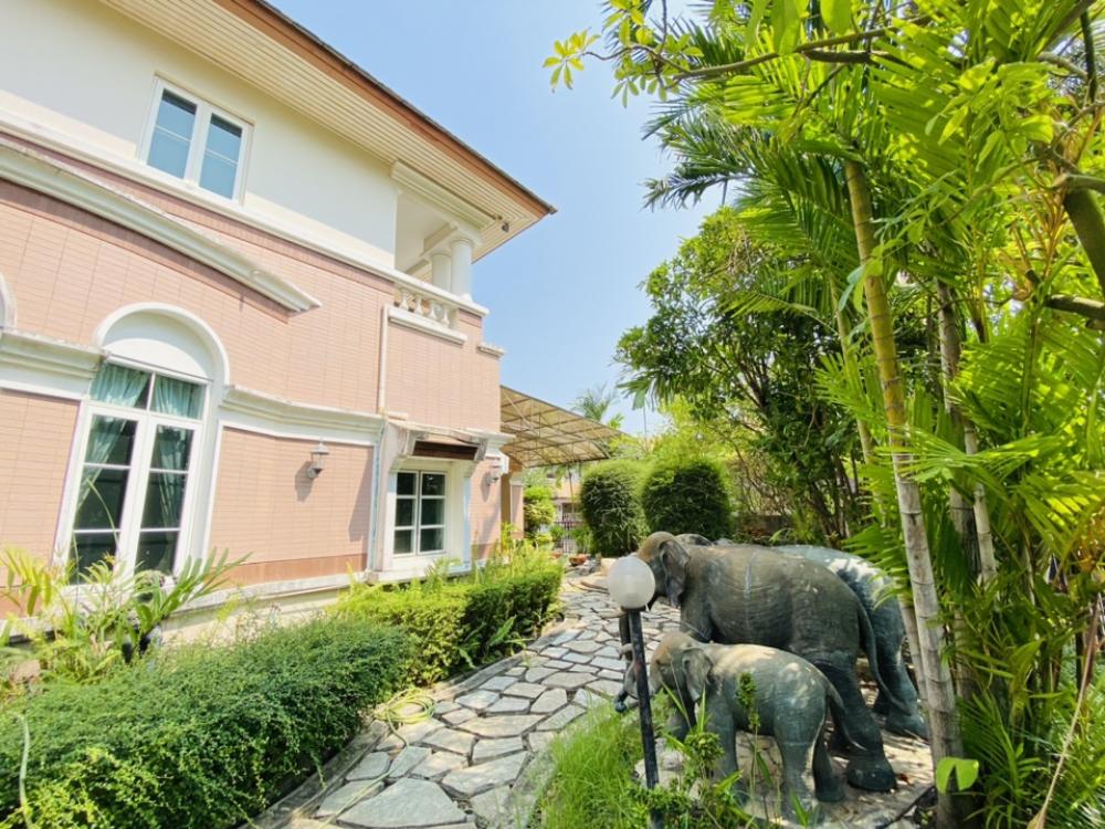 For SaleHouseLadkrabang, Suwannaphum Airport : For Sale 55 M Luxury house for sale, Ladawan Village, Sukhumvit 103, Chaloem Phrakiat Road, Prawet District, Bangkok