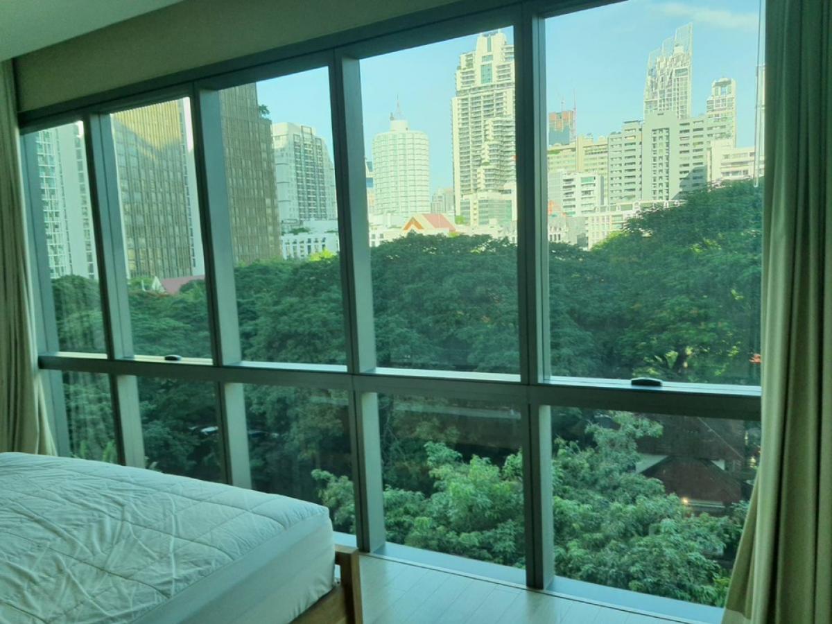 ขายคอนโดสุขุมวิท อโศก ทองหล่อ : ขายพร้อมผู้เช่า ถึง กรกฎาคม 2569
ห้องดูเพล็กซ์ที่ เดอะ รูม สุขุมวิท21, ขนาด 2 ห้องนอน, 125 ตรม, ใกล้ BTS อโศก