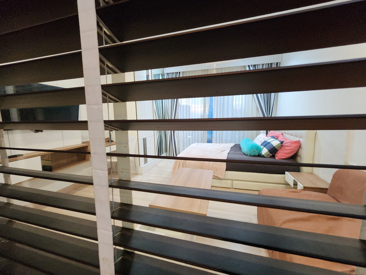 For RentCondoRattanathibet, Sanambinna : **The room is empty. Hotel-style condo, very rare, very nice, cheap price ** For rent, The Hotel Condo, next to MRT Bang Kraso. Rattanathibet line