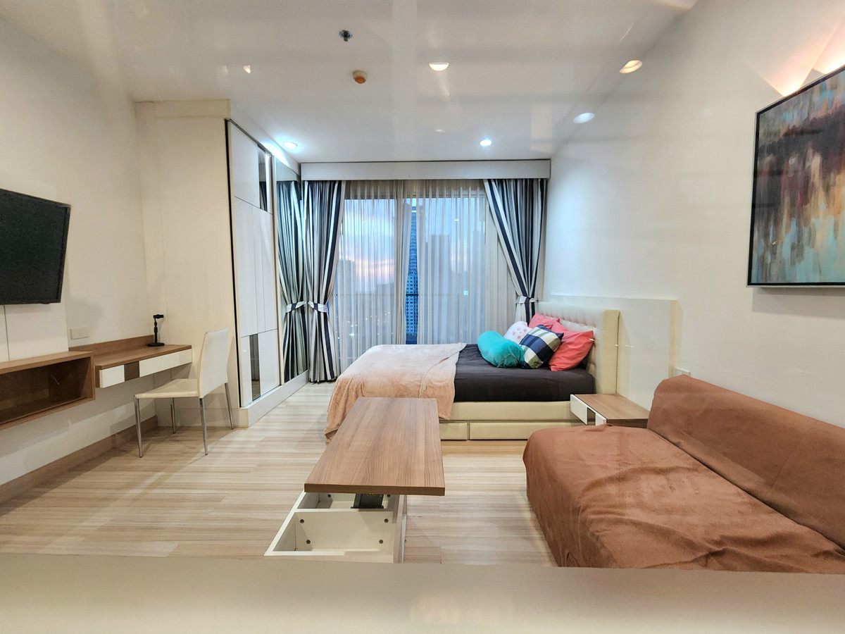 For RentCondoRattanathibet, Sanambinna : **The room is empty. Hotel-style condo, very rare, very nice, cheap price ** For rent, The Hotel Condo, next to MRT Bang Kraso. Rattanathibet line