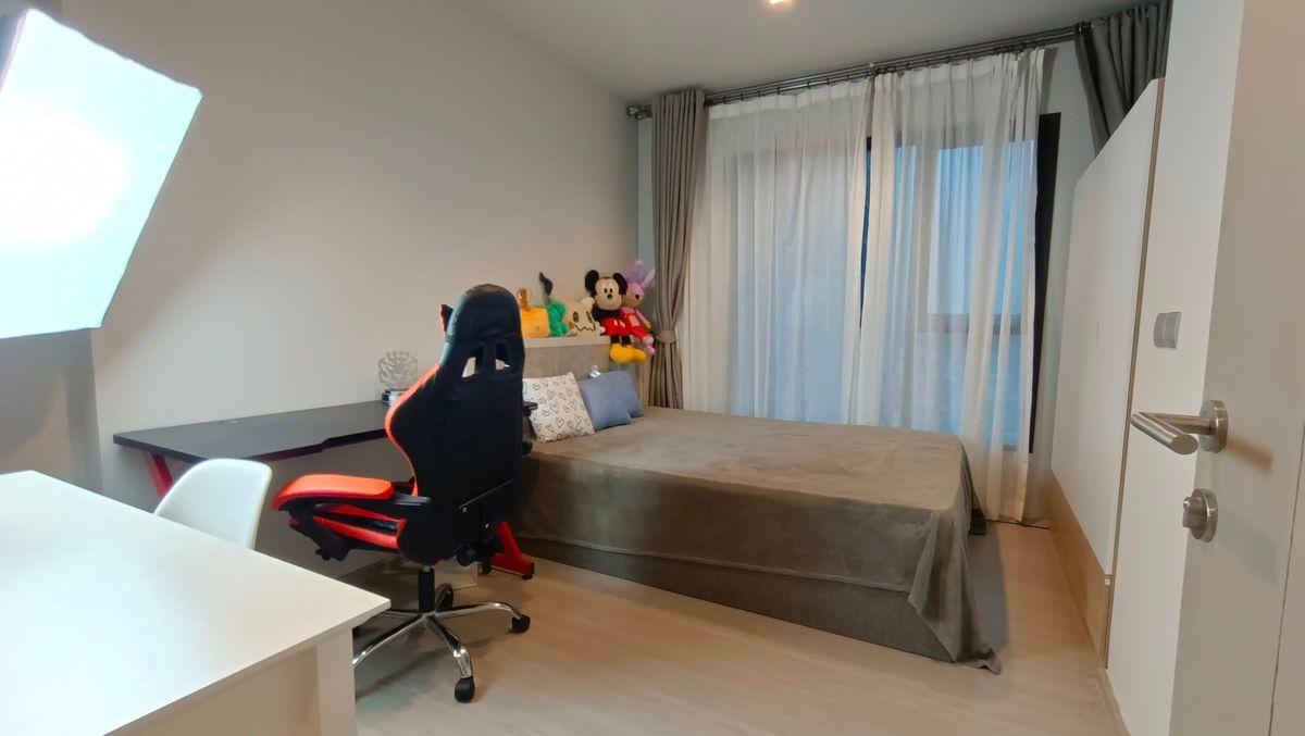 For RentCondoRama9, Petchburi, RCA : Life Asoke Rama 9 Condo Rama 9 for rent near MRT rama 9 Fully furnished