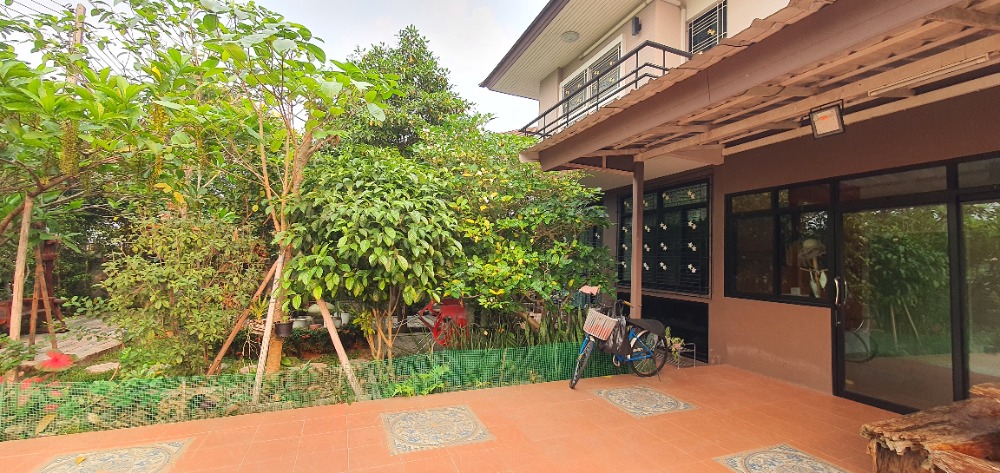 ขายบ้านเชียงราย : ขายบ้านเดี่ยวพร้อมอยู่ หมู่บ้านภูวารีวิลล่า - เชียงราย เนื้อที่ 94 ตรว. ขายพร้อมเฟอร์นิเจอร์