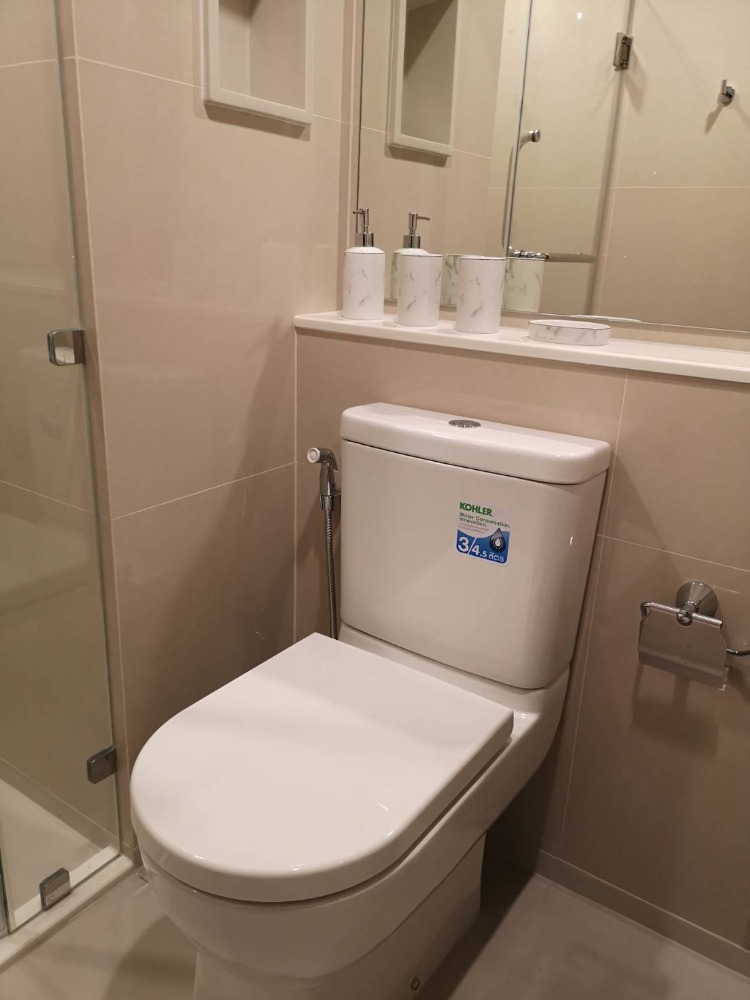 ให้เช่าคอนโดท่าพระ ตลาดพลู วุฒากาศ : ให้เช่า ราคาดีๆ Life Sathorn Sierra  40 ตรม บนถนนราชพฤกษ์ ระยะ 150 เมตรจาก BTSตลาดพลู   และ100 เมตรถึง BRTราชพฤกษ์