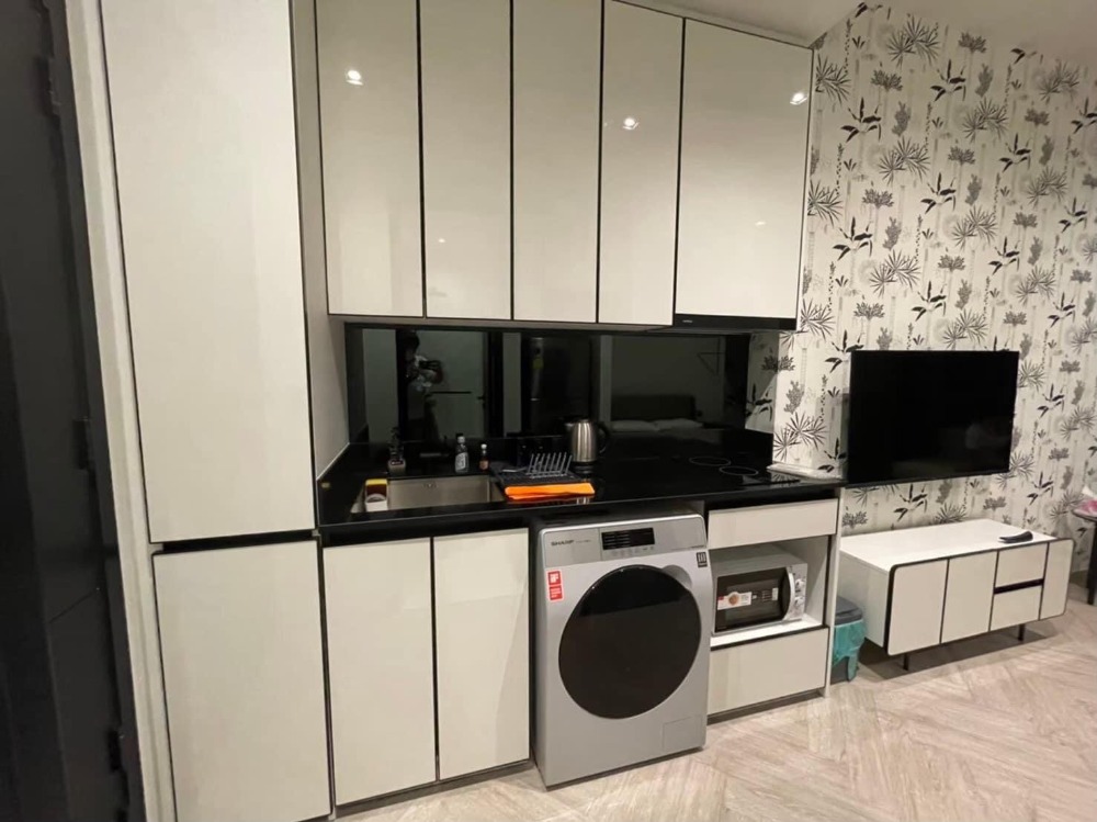 For RentCondoWongwianyai, Charoennakor : Condo For Rent! Chapter Charoen Nakhon - Riverside High floor, fully furnished