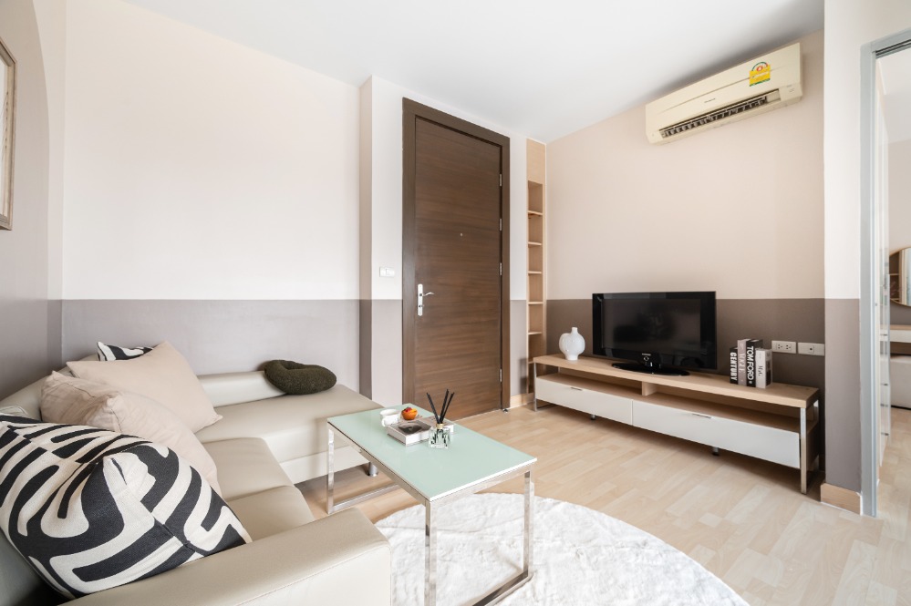 For SaleCondoRatchadapisek, Huaikwang, Suttisan : Urgent sale!!! Condo Rhythm Ratchada, near BTS *MRT Ratchadaphisek*