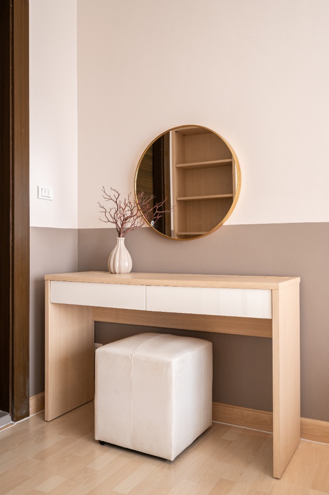 For SaleCondoRatchadapisek, Huaikwang, Suttisan : Urgent sale!!! Condo Rhythm Ratchada, near BTS *MRT Ratchadaphisek*