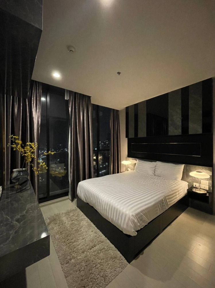 ให้เช่าคอนโดวิทยุ ชิดลม หลังสวน : ห้องใหม่ ชั้นสูง เช่า 1 ห้องนอน 1 ห้องน้ำ โนเบิล เพลินจิต