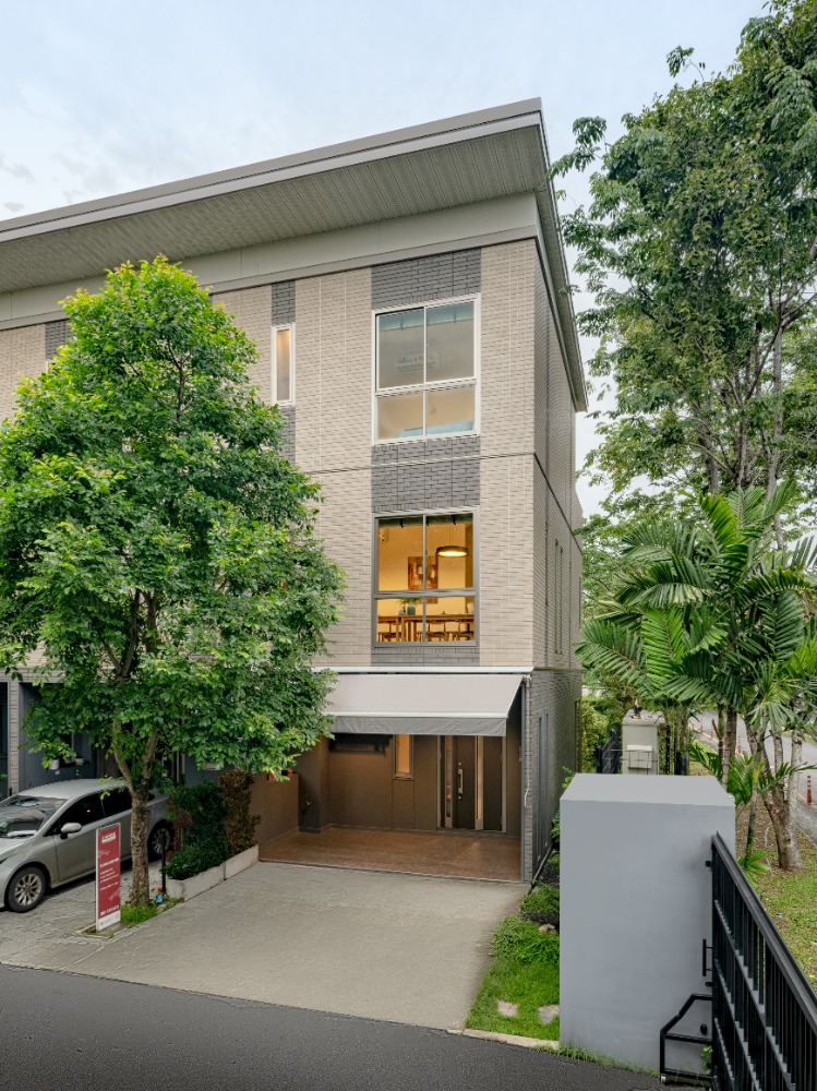 For SaleHouseNawamin, Ramindra : There is no better price than this. Great value house, ready to move in. Siamese KIN, Ramintra.