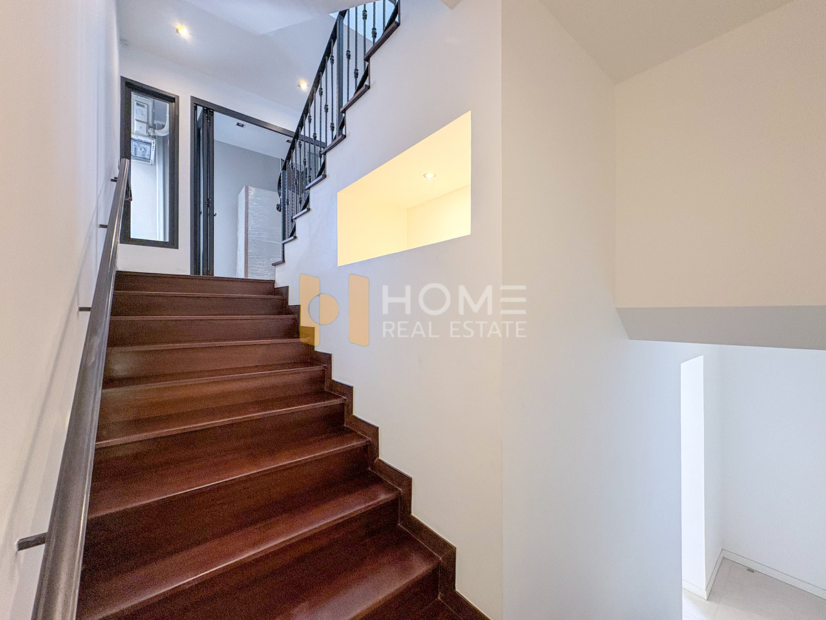 ขายบ้านลาดพร้าว เซ็นทรัลลาดพร้าว : บ้านเดี่ยว อัลติจูด มาสเตอรี พหลโยธิน 24 / 5 ห้องนอน (ขาย), Altitude Mastery Phaholyothin 24 / Detached House 5 Bedrooms (FOR SALE) TPM105