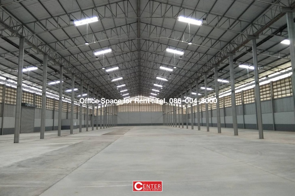 For RentWarehouseSriracha Laem Chabang Ban Bueng : For rent | Warehouse, warehouse, storage, Ban Bueng-Chonburi, Center Warehouse project, near Bypass Road, next to Road 344, call 086-004-8000