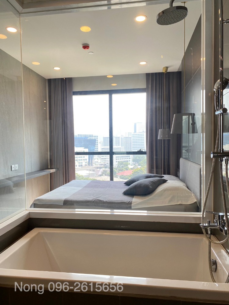 For RentCondoSiam Paragon ,Chulalongkorn,Samyan : Condo for RENT ให้เช่า **Ashton Chula-Silom 66  Sq,m. Fully Finish @65,000บาท/month call Nong 096-2615656  ห้องกว้างมาก 66 ตรม. 2 นอน 2 น้ำ เฟอร์ครบ พร้อมอยู่    Location :  , Samyan  Rental Price : 65,000 Baht/Month  Co