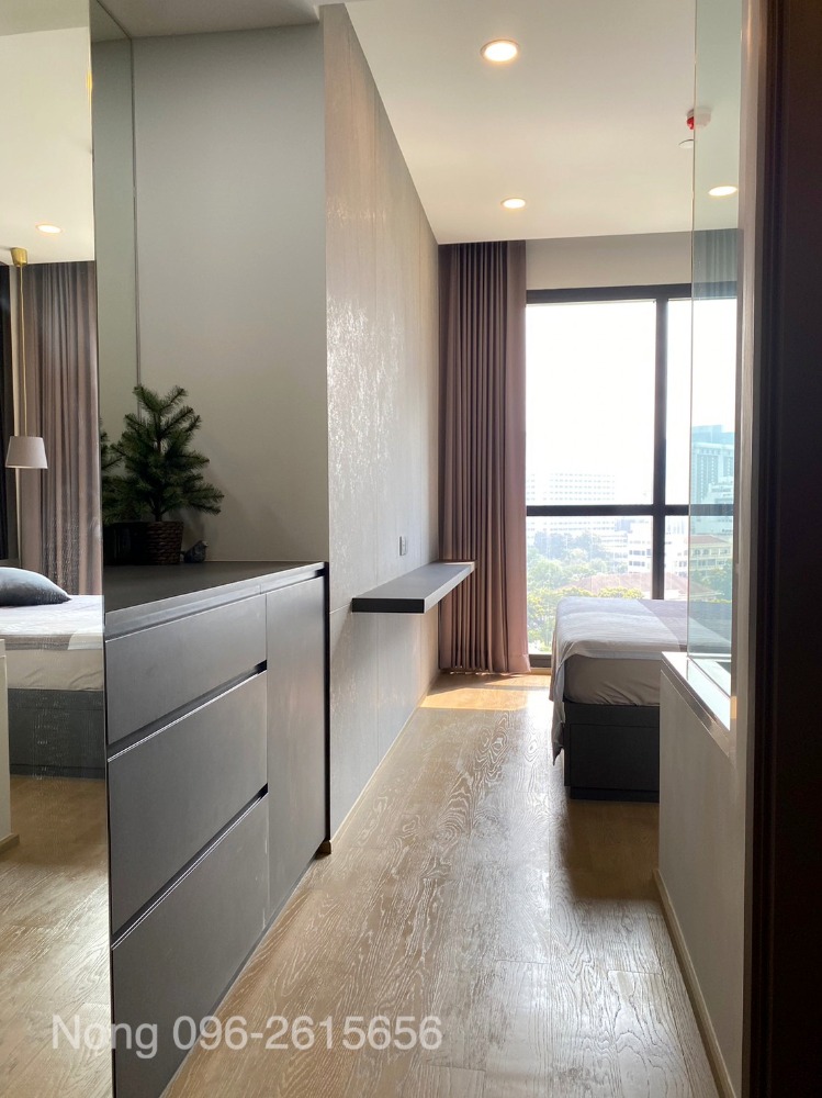 For RentCondoSiam Paragon ,Chulalongkorn,Samyan : Condo for RENT ให้เช่า **Ashton Chula-Silom 66  Sq,m. Fully Finish @65,000บาท/month call Nong 096-2615656  ห้องกว้างมาก 66 ตรม. 2 นอน 2 น้ำ เฟอร์ครบ พร้อมอยู่    Location :  , Samyan  Rental Price : 65,000 Baht/Month  Co