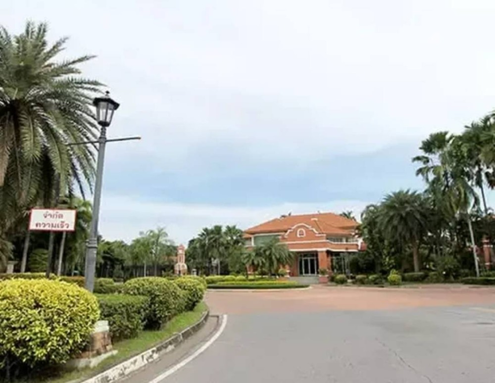 ขายบ้านพระราม 2 บางขุนเทียน : ขายบ้านเดี่ยว 2 ชั้น ลัดดารมย์ อิลิแกนซ์ พระราม 2  เนื้อที่ 104.5 ตารางวา พท.ใช้สอย 417 ตร.ม. 3  ห้องนอน 3 ห้องน้ำ 1 ห้องโถง 1 ห้องครัว ถนนพระราม 2 ฝั่งขาออก ใกล้ถนนกาญจนาภิเษก  12.9 ลบ.*