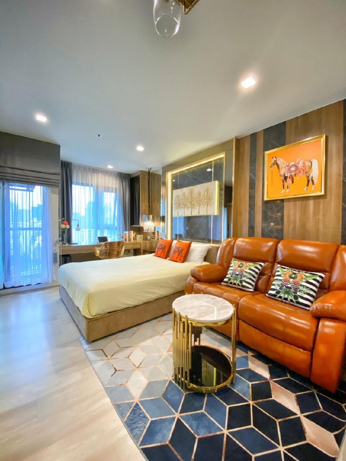 ให้เช่าคอนโดวิทยุ ชิดลม หลังสวน : LIFE ONE WIRELESS ✨  FULLY FURNISHED   📞Line @pukkhome (with @)