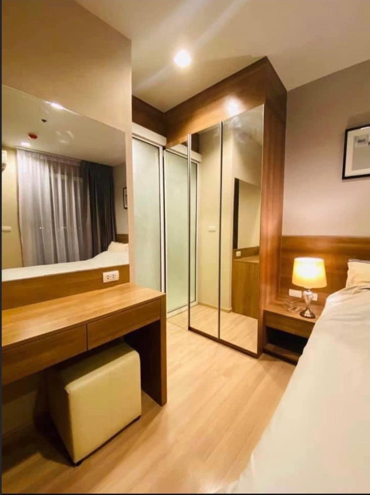 ให้เช่าคอนโดสาทร นราธิวาส : 💫 Condo For Rent! Rhythm Sathorn คอนโดใจกลางเมืองใกล้บีทีเอสสะพานตากสินพร้อมเข้าอยู่ 💫