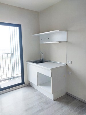 S0092 ขาย Plum Condo Central Station เฟส 2 ชั้น 24 ห้องเปล่า Loading...