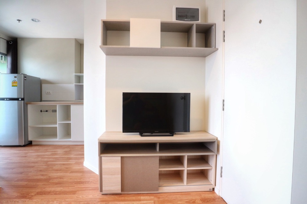 ขายคอนโดพระราม 5 ราชพฤกษ์ บางกรวย : 💢ห้องมุม แต่งสวย ให้ครบ 💢ไม่บล๊อควิว วิวเมืองโล่ง 💢บิ้วอินท์ ช่องเก็บของให้เยอะ🏡เฟอร์ + เครื่องใช้ไฟฟ้าครบ🏡