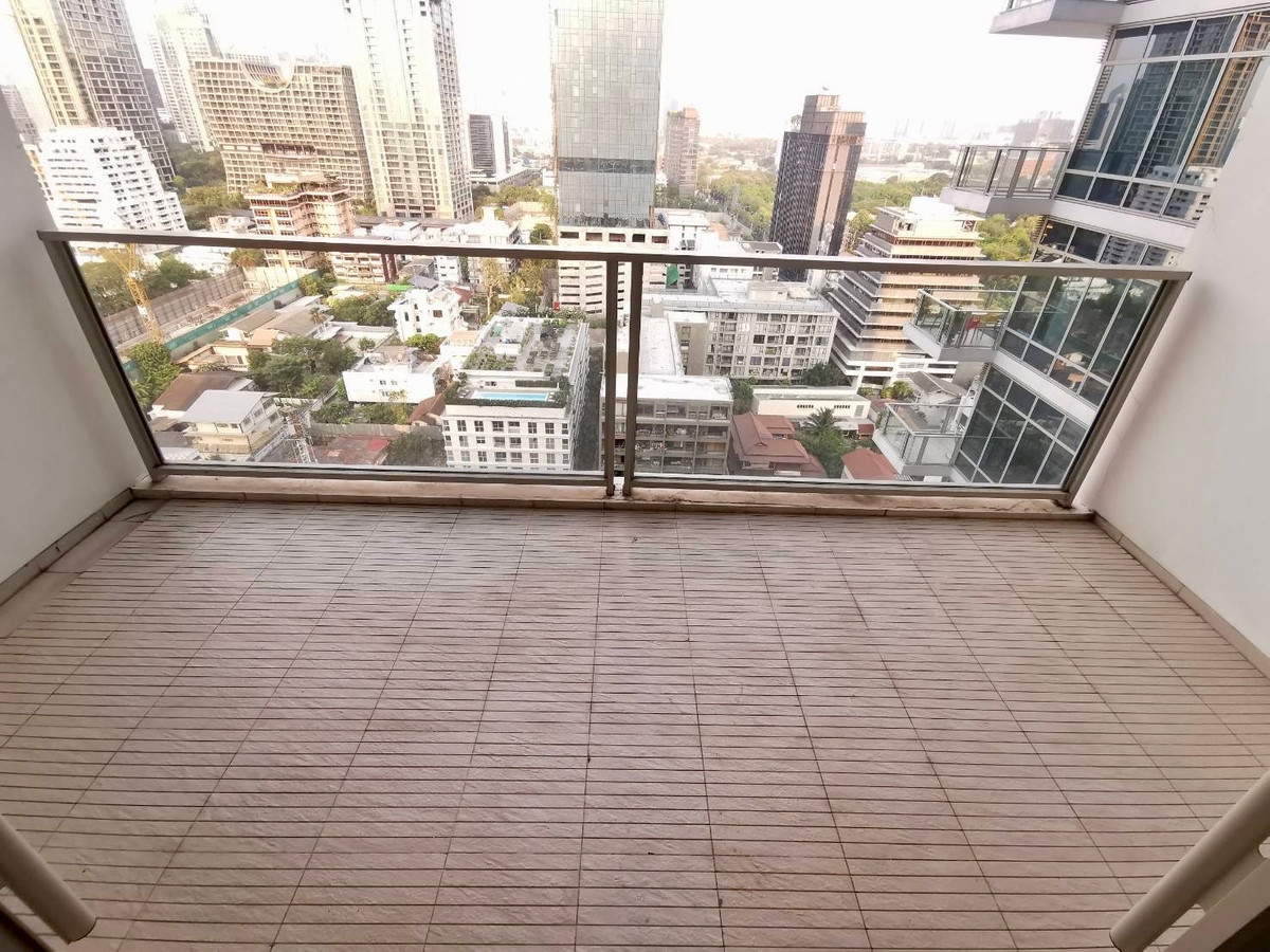 ขายคอนโดวิทยุ ชิดลม หลังสวน : 185 Rajadamri: 1bed 1bath  69.52sqm 24,500,000 transfer fee 50/50 Am: 0656199198