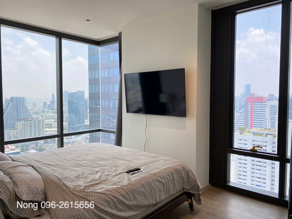 For RentCondoSilom, Saladaeng, Bangrak : Condo for RENT for rent **Ashton Silom 76 Sq,m. Fully Finish @70,000 baht/month call Nong 096-2615656, very spacious room, 76 sq m. 2 bedrooms, 2 bathrooms, fully furnished, ready to move in Location: Silom , Samyan Rental Price: 70,000 Baht /Month Cond