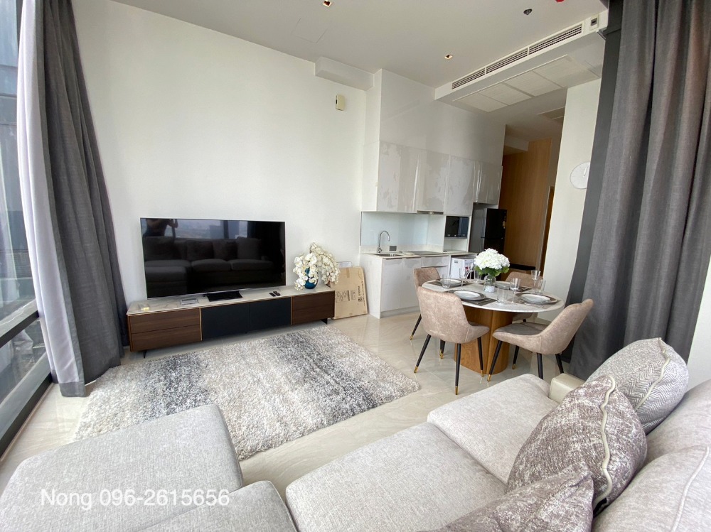 For RentCondoSilom, Saladaeng, Bangrak : Condo for RENT for rent **Ashton Silom 76 Sq,m. Fully Finish @70,000 baht/month call Nong 096-2615656, very spacious room, 76 sq m. 2 bedrooms, 2 bathrooms, fully furnished, ready to move in Location: Silom , Samyan Rental Price: 70,000 Baht /Month Cond