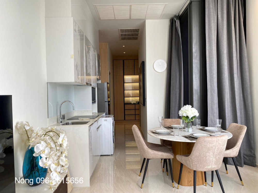 For RentCondoSilom, Saladaeng, Bangrak : Condo for RENT for rent **Ashton Silom 76 Sq,m. Fully Finish @70,000 baht/month call Nong 096-2615656, very spacious room, 76 sq m. 2 bedrooms, 2 bathrooms, fully furnished, ready to move in Location: Silom , Samyan Rental Price: 70,000 Baht /Month Cond