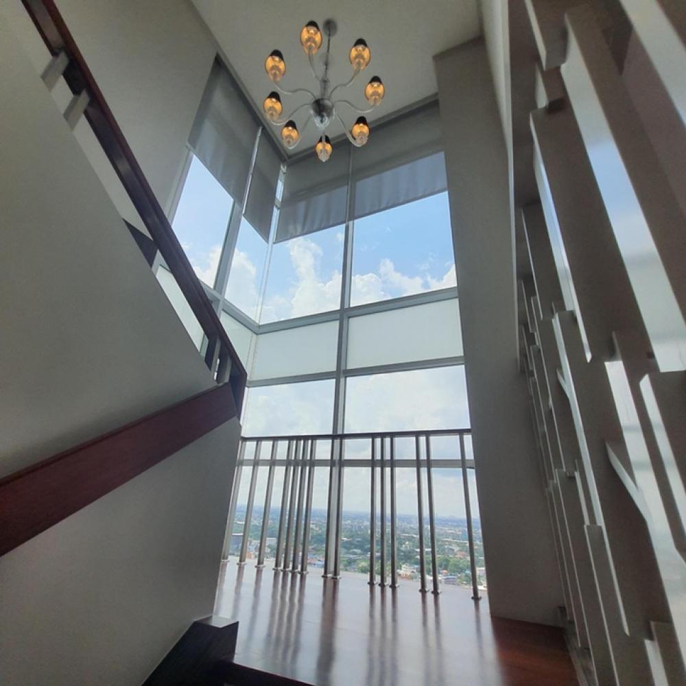 For RentCondoPattanakan, Srinakarin : PA240466-01🔥The Four Wings Residence Srinakarin🔥Penthouse Duplex 2 floors🔥 26th floor 🔥3 Bed🔥300 sq m. 🔥Beautiful view