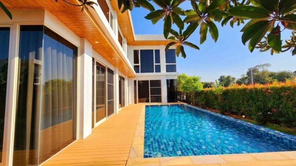 For RentHouseChiang Mai : House for rent, modern style, San Kamphaeng zone, 20 minutes into town