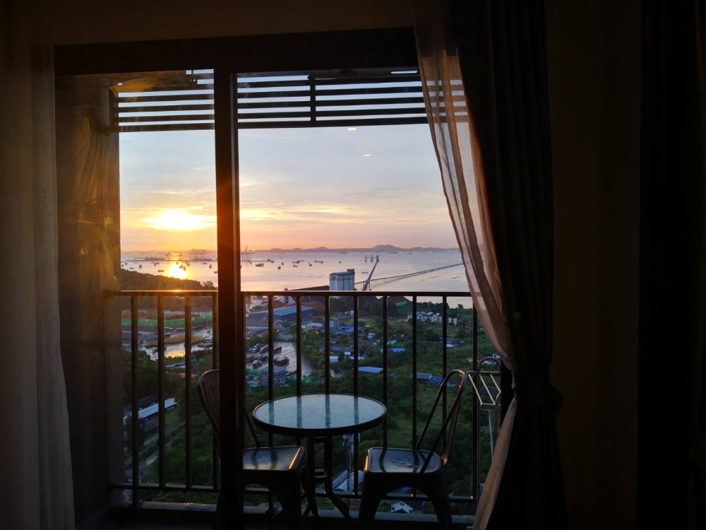 ให้เช่าคอนโดศรีราชา แหลมฉบัง บ้านบึง : ให้เช่าคอนโด ไนท์บริดจ์ ดิโอเชียล ศรีราชา วิวทะเล