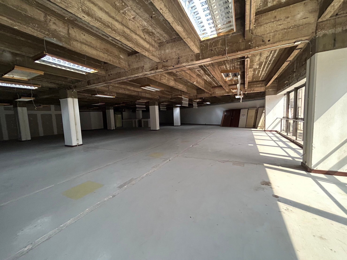 ให้เช่าสำนักงานสยาม จุฬา สามย่าน : ออฟฟิศให้เช่าและ showroom ติด mrt หัวลำโพง ราคาดี เดินทางสะดวก