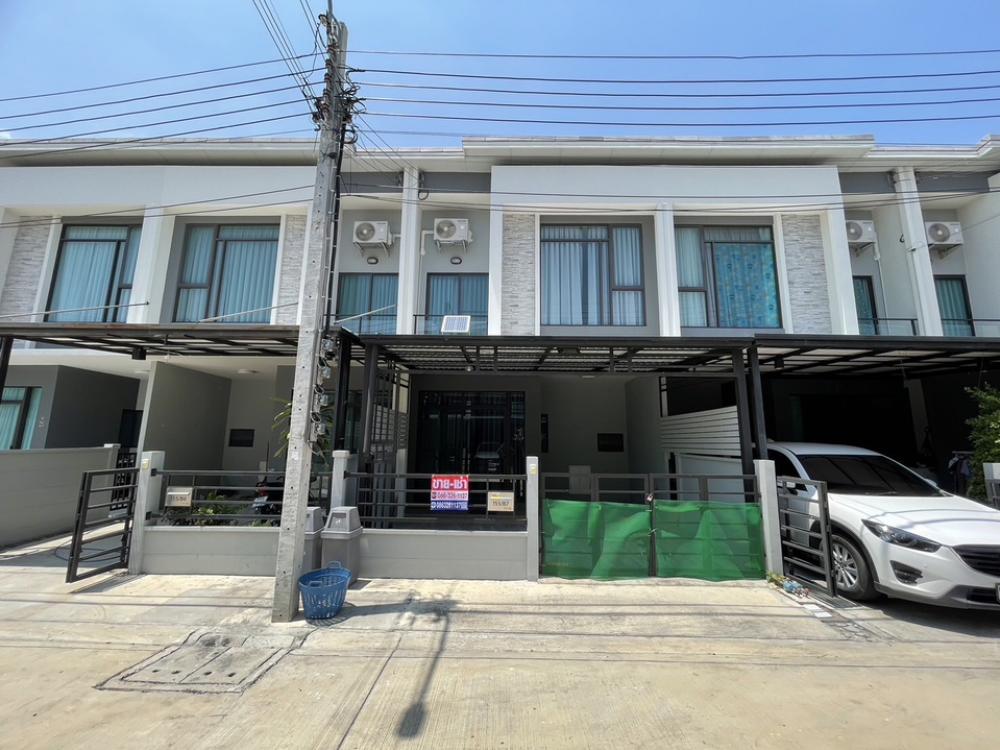 For SaleTownhomeNawamin, Ramindra : Townhome for sale GRANDE PLENO Watcharapol-Sukhapiban Home UPSIZE 3 bed plus*, near the expressway, only 10 minutes* connecting Ladprao - Rama 9, selling price 3,350,000 baht, contact 086-326-1137, free furniture, kitchen addition, townhome area The big b