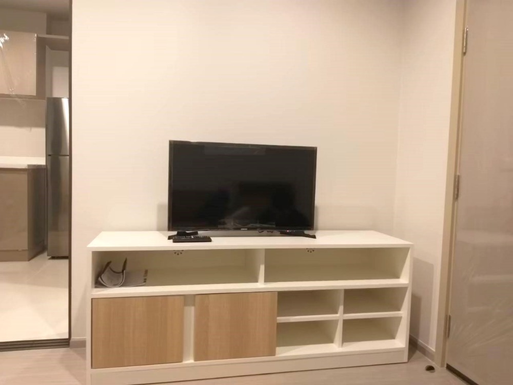 For RentCondoLadprao, Central Ladprao : For rent, Life Ladprao, size 35 sq m, floor 10+ 🔥 Rental price only 20,000, negotiable 🔥 Line : @pukkhome (with @)