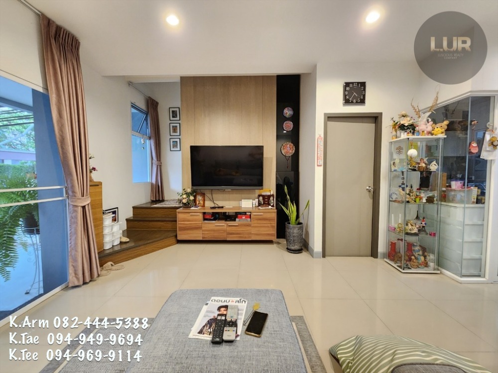 For SaleTownhomeLadkrabang, Suwannaphum Airport : Sammakorn Avenue Village in Ladkrabang for Sale 4.5MB ONLY