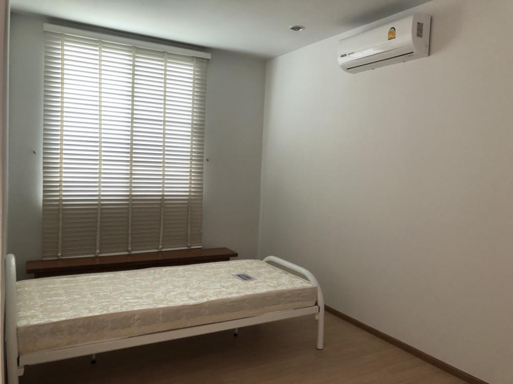 For RentHouseRama3 (Riverside),Satupadit : 3-Storey Detached House for Sale and Rent Near BTS Wutthakat Suitable for Residence or Home Office