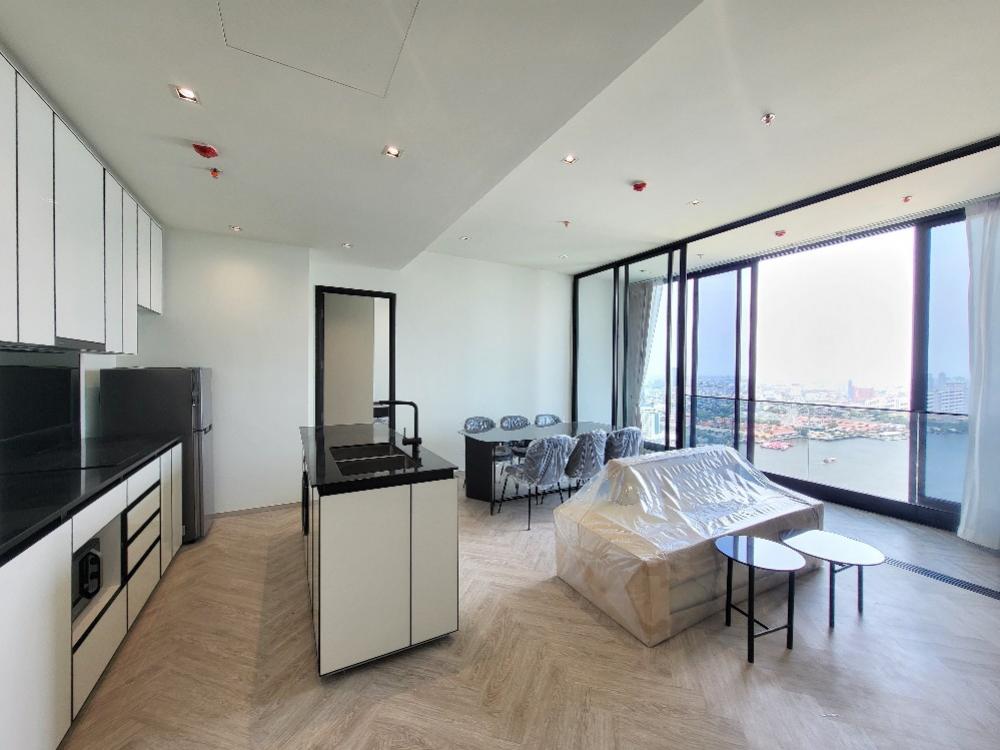For RentCondoWongwianyai, Charoennakor : chapter riveside nice river view 2bedroom 78sqm  70k