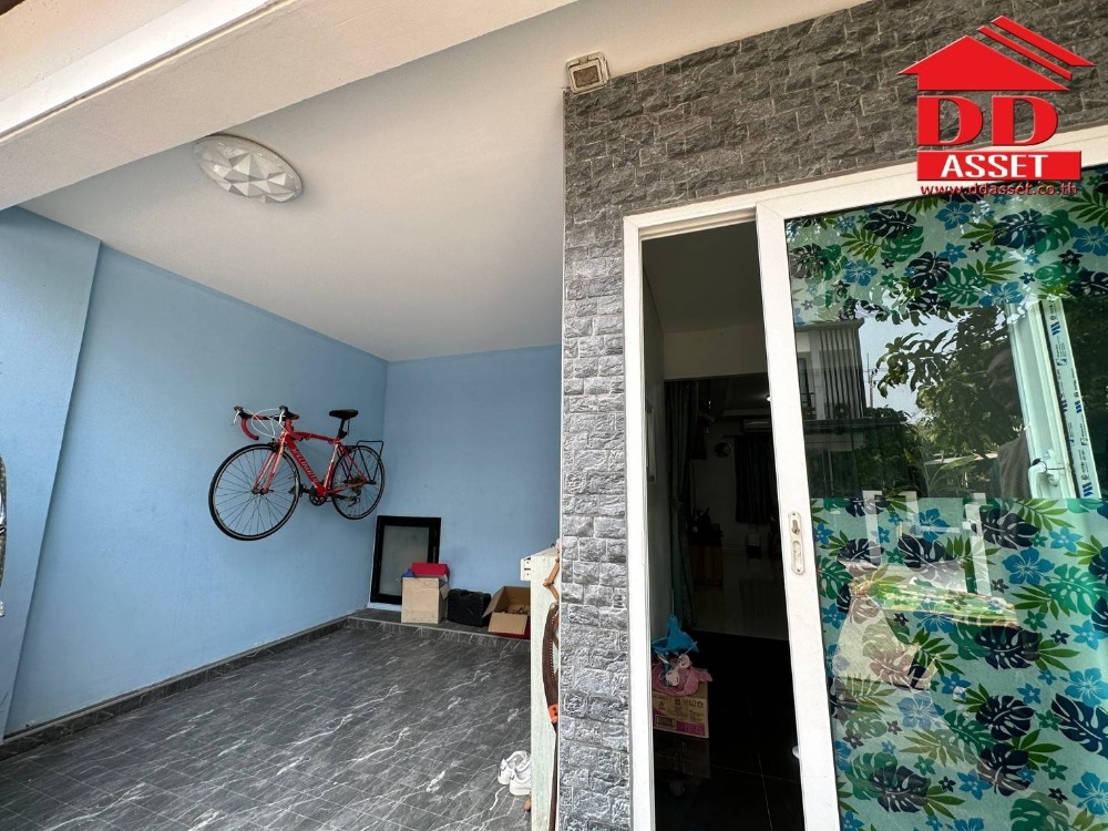 ขายทาวน์โฮมปทุมธานี รังสิต ธรรมศาสตร์ : ขายทาวน์เฮาส์ 2 ชั้น หลังมุม บ้านฟ้าปิยรมย์​ เทอเร่ ลำลูกกา (Bannfah Piyarom Terre)​ ถนนลำลูกกา คลอง6 ปทุมธานี