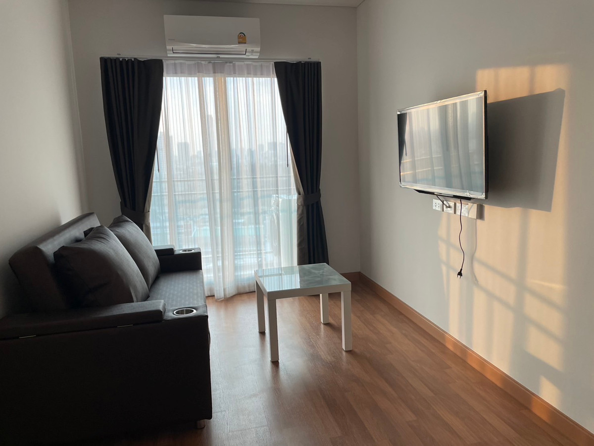 For RentCondoRama3 (Riverside),Satupadit : for rent Lpn place ratchada satupradit 1 bed ❤️