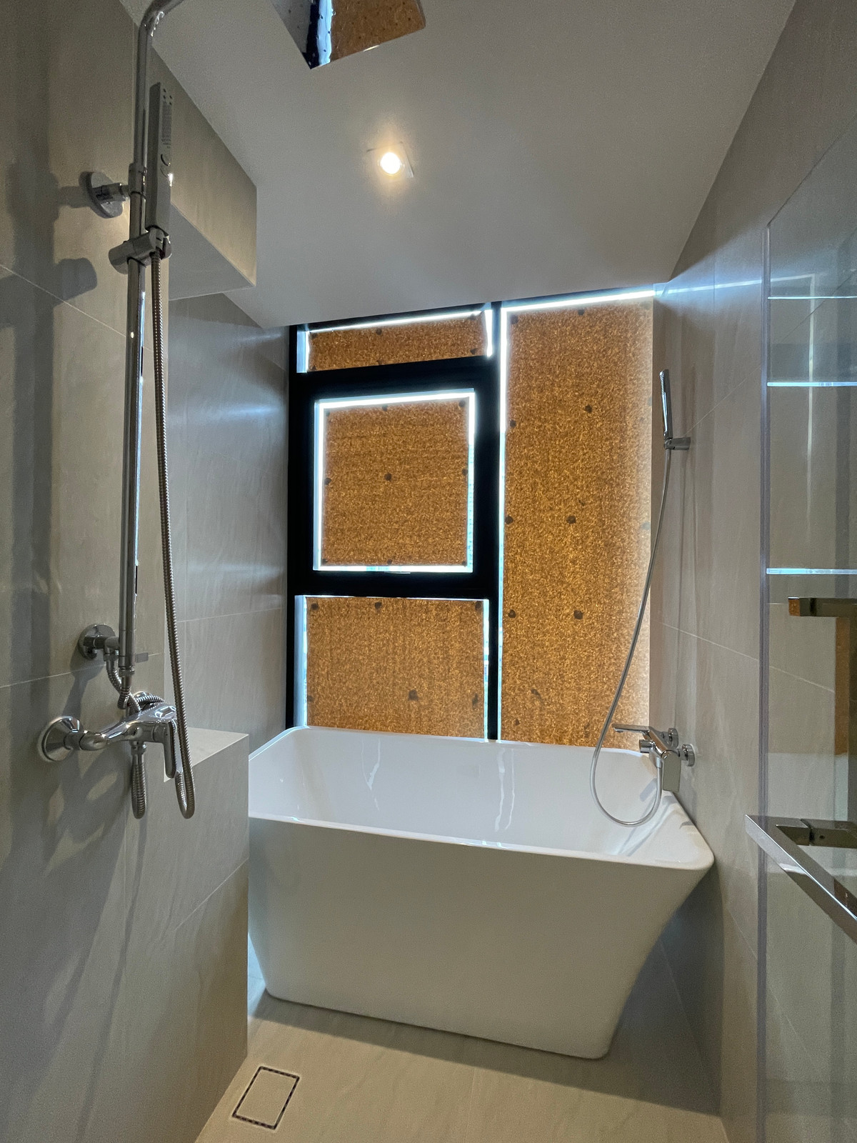 ขายคอนโดสาทร นราธิวาส : [ขายด่วน/ถูกที่สุด] Altitude Symphony Charoenkrung ชั้น 8 วิวแม่น้ำเจ้าพระยา | ใกล้ Shrewsbury เพียง 750 ม. (ราคาดีกว่ารอบข้าง 30%!!)