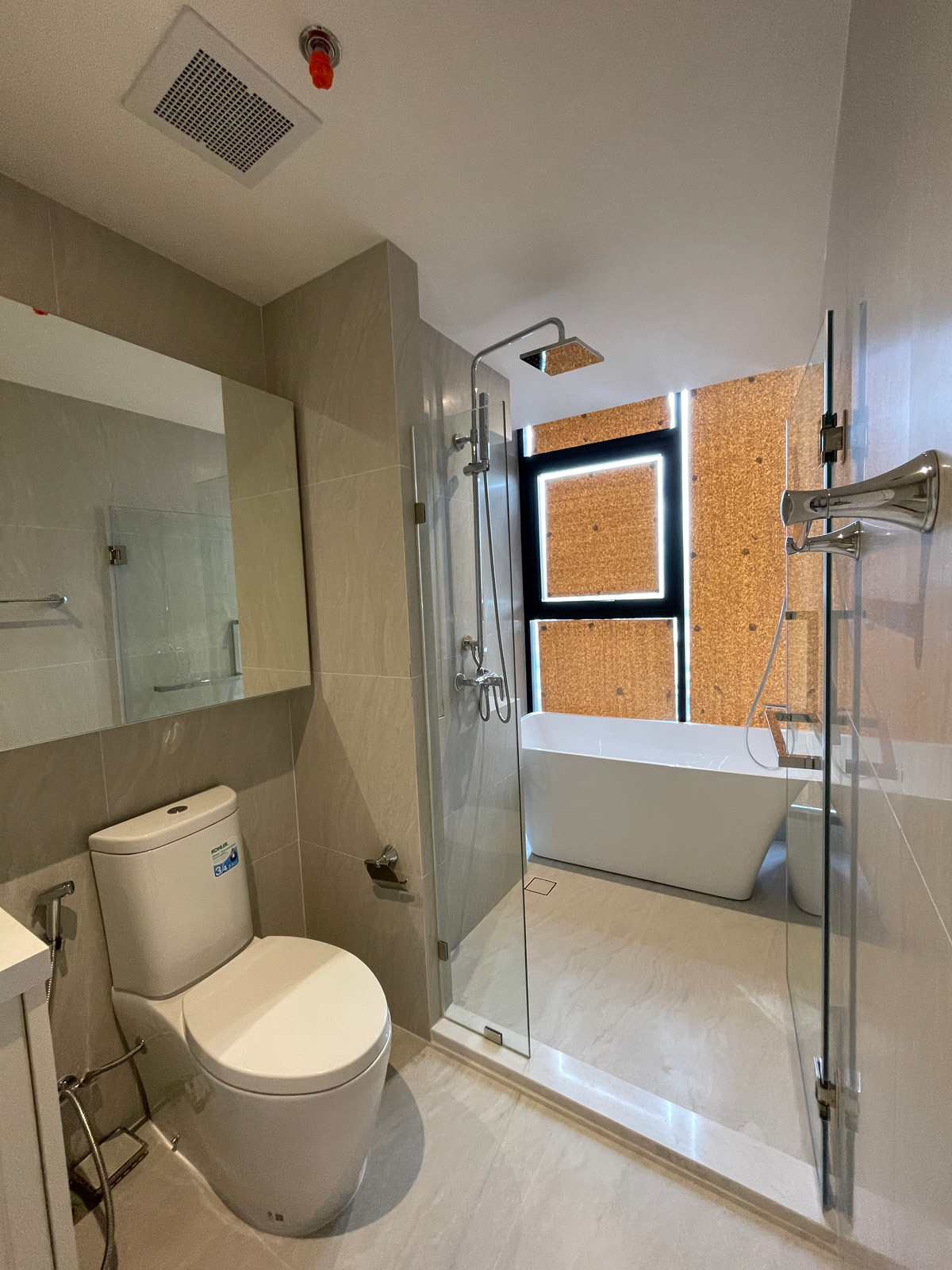 ขายคอนโดสาทร นราธิวาส : [ขายด่วน/ถูกที่สุด] Altitude Symphony Charoenkrung ชั้น 8 วิวแม่น้ำเจ้าพระยา | ใกล้ Shrewsbury เพียง 750 ม. (ราคาดีกว่ารอบข้าง 30%!!)