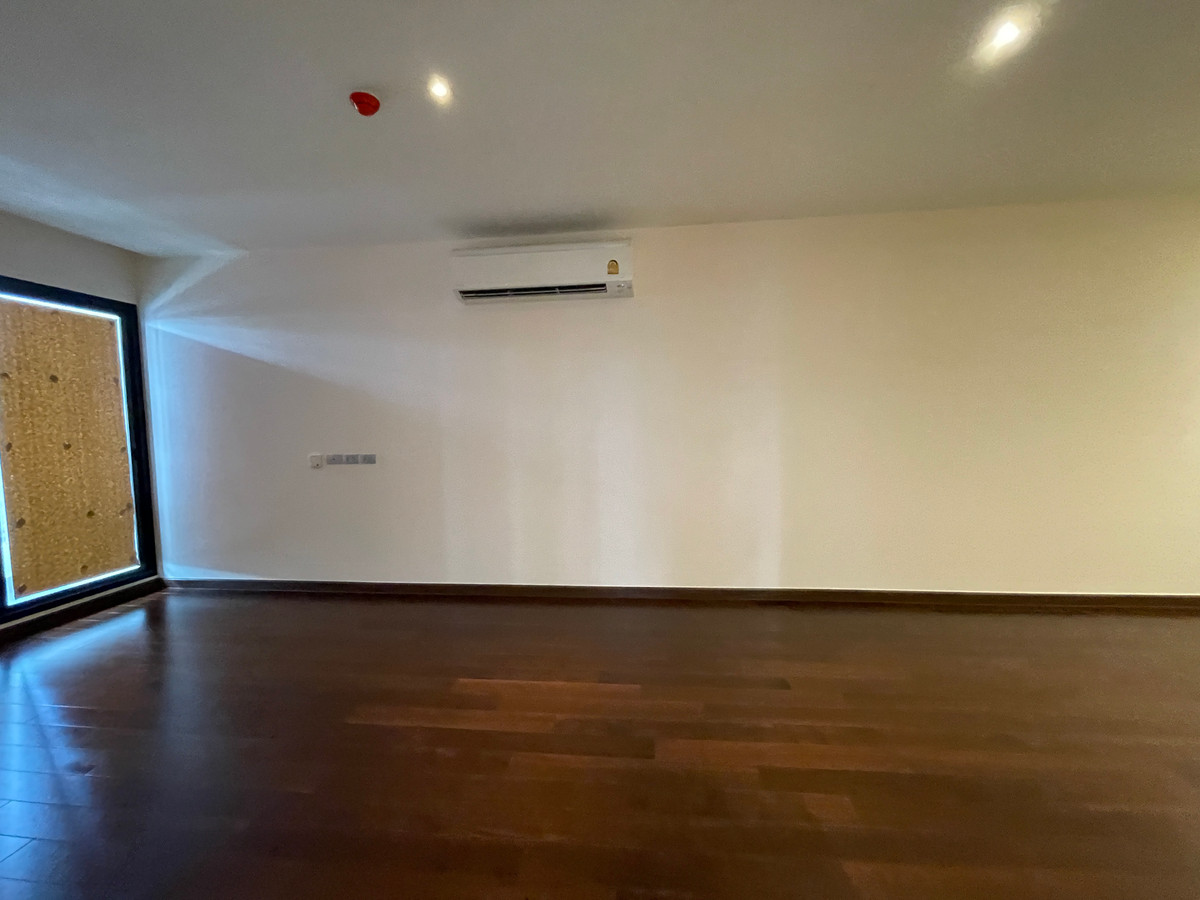 ขายคอนโดสาทร นราธิวาส : [ขายด่วน/ถูกที่สุด] Altitude Symphony Charoenkrung ชั้น 8 วิวแม่น้ำเจ้าพระยา | ใกล้ Shrewsbury เพียง 750 ม. (ราคาดีกว่ารอบข้าง 30%!!)