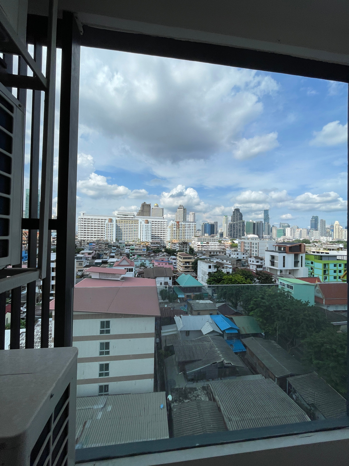 ขายคอนโดสาทร นราธิวาส : [ขายด่วน/ถูกที่สุด] Altitude Symphony Charoenkrung ชั้น 8 วิวแม่น้ำเจ้าพระยา | ใกล้ Shrewsbury เพียง 750 ม. (ราคาดีกว่ารอบข้าง 30%!!)