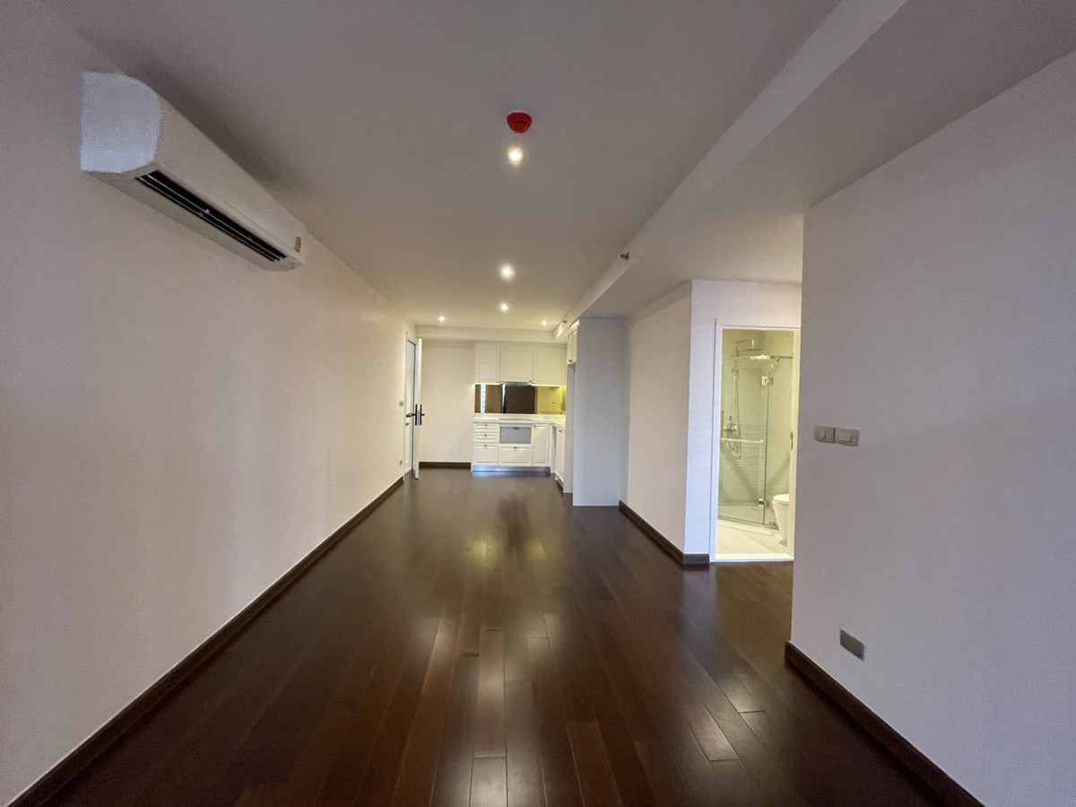 ขายคอนโดสาทร นราธิวาส : [ขายด่วน/ถูกที่สุด] Altitude Symphony Charoenkrung ชั้น 8 วิวแม่น้ำเจ้าพระยา | ใกล้ Shrewsbury เพียง 750 ม. (ราคาดีกว่ารอบข้าง 30%!!)